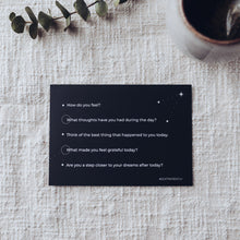 Naložite sliko v pregledovalnik galerije, Dnevnik z zlatim napisom